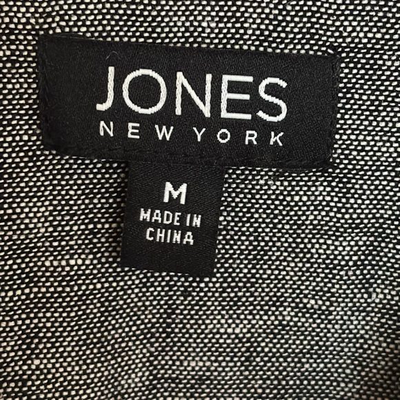 Jones New York Charcoal Blouse with White Accents - Picture 4 of 12